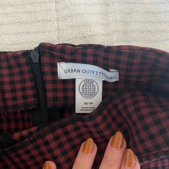 Urban Outfitters Mini Skirt - Picture 2 of 3